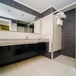 Delfino Aparthotel 4*