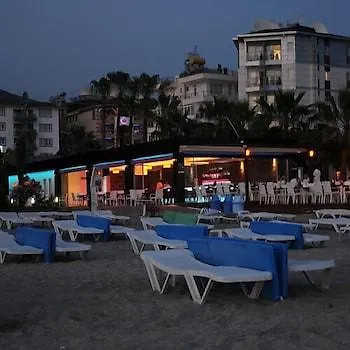 Delfino Aparthotel