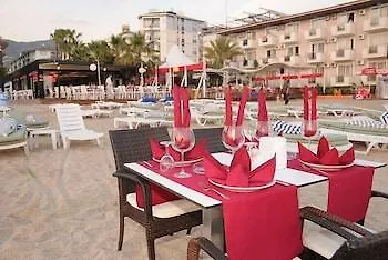 Hotel apartamentowy Delfino 4*