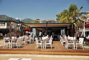 Delfino Hotel apartamentowy