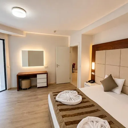 Aparthotel Delfino