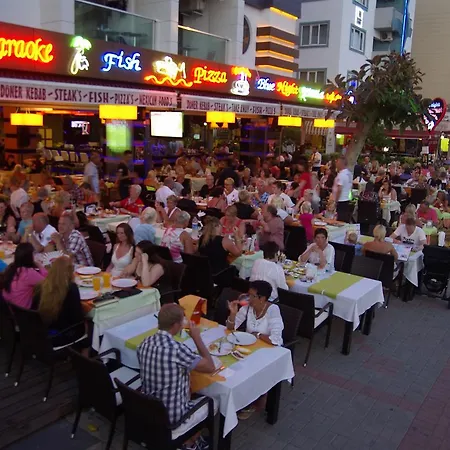 Hotel apartamentowy Delfino 4*