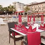 Hotel de apartamente Delfino 4*